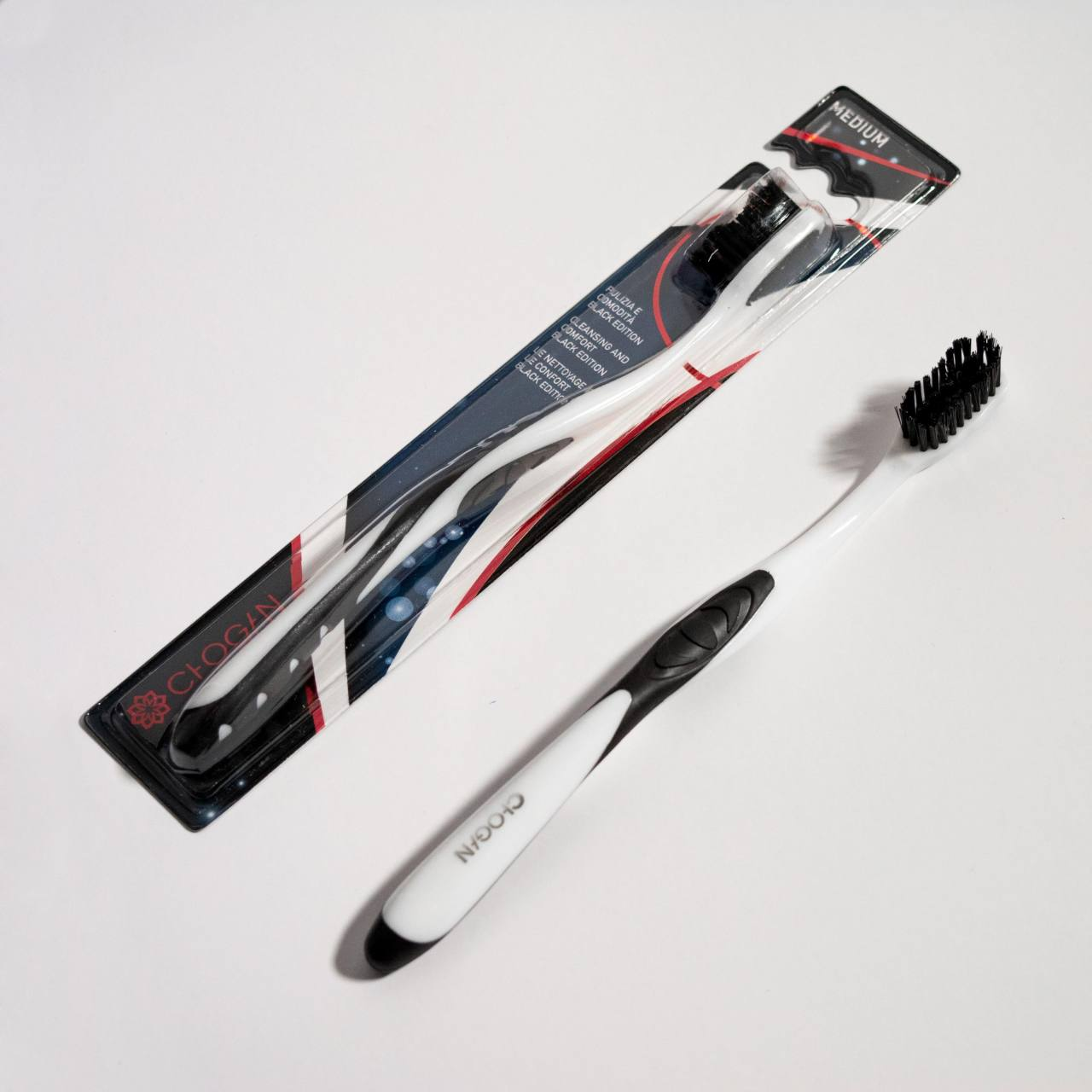 brosse-a-dents-soies-moyennes-black-edition