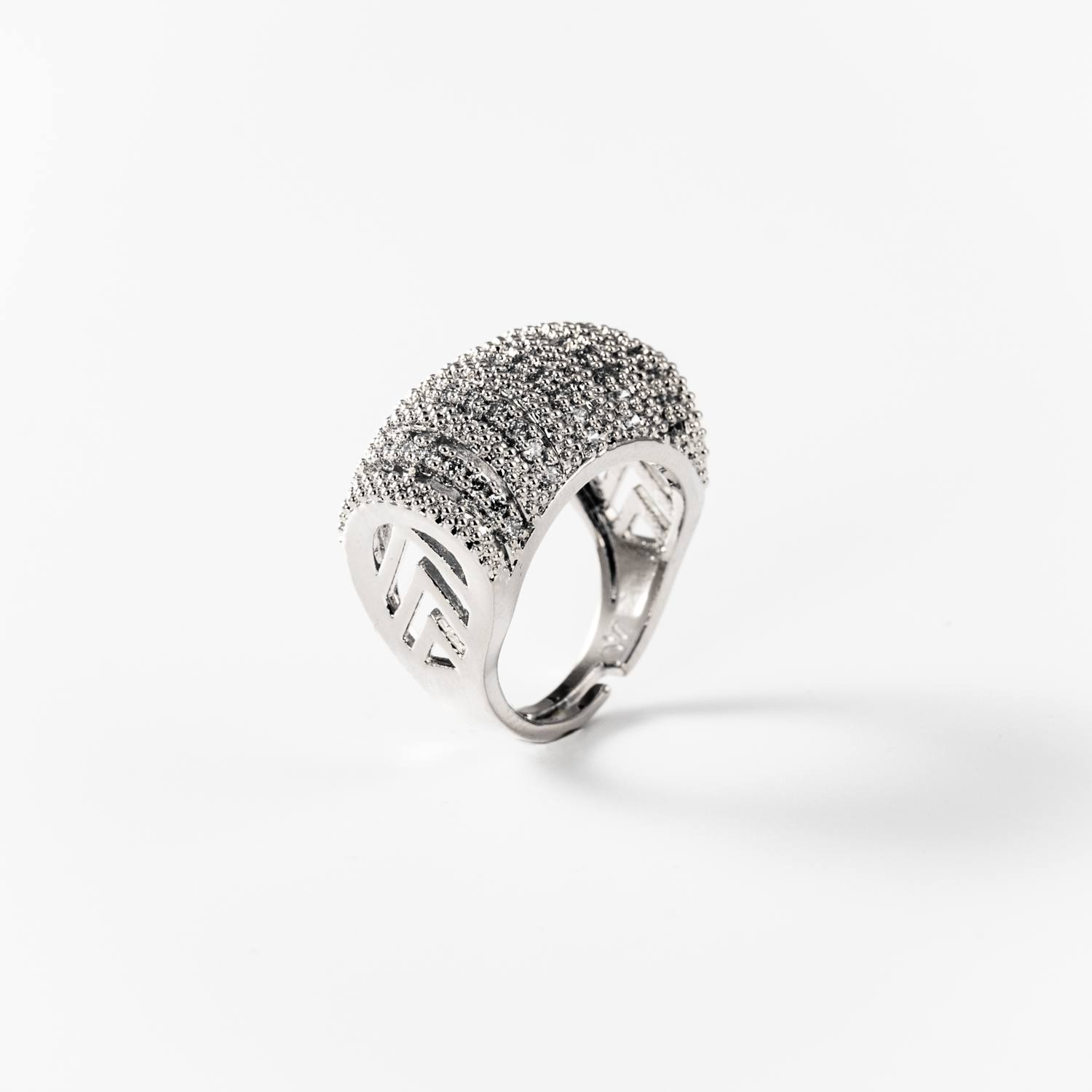 bague-pave-deco-en-metal-rhodie