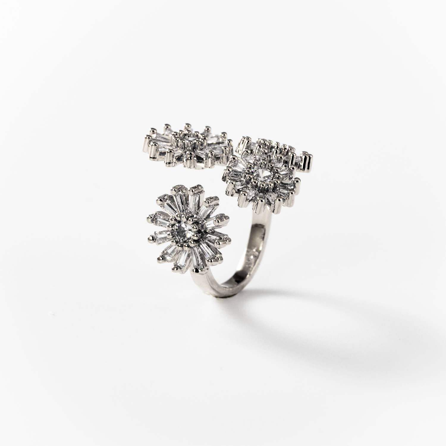 bague-printemps-en-metal-rhodie