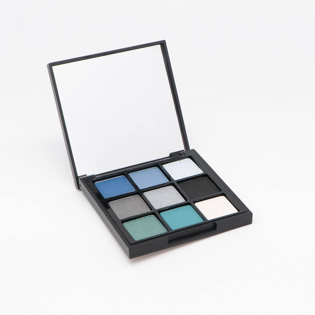palette-dombres-a-paupieres-9-couleurs-winter-queen
